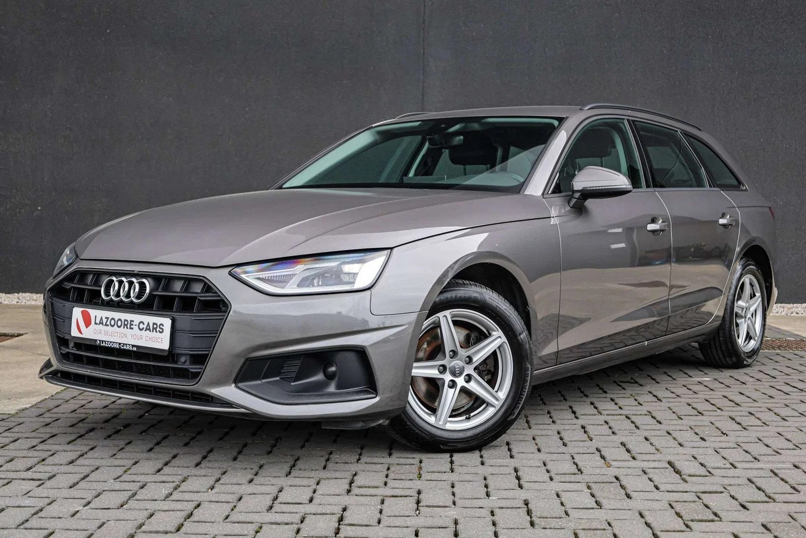 Audi A4 30 TDI Business - Mild Hybrid Diesel (automatique), Autos, 100 kW, Achat, Euro 6, Entreprise