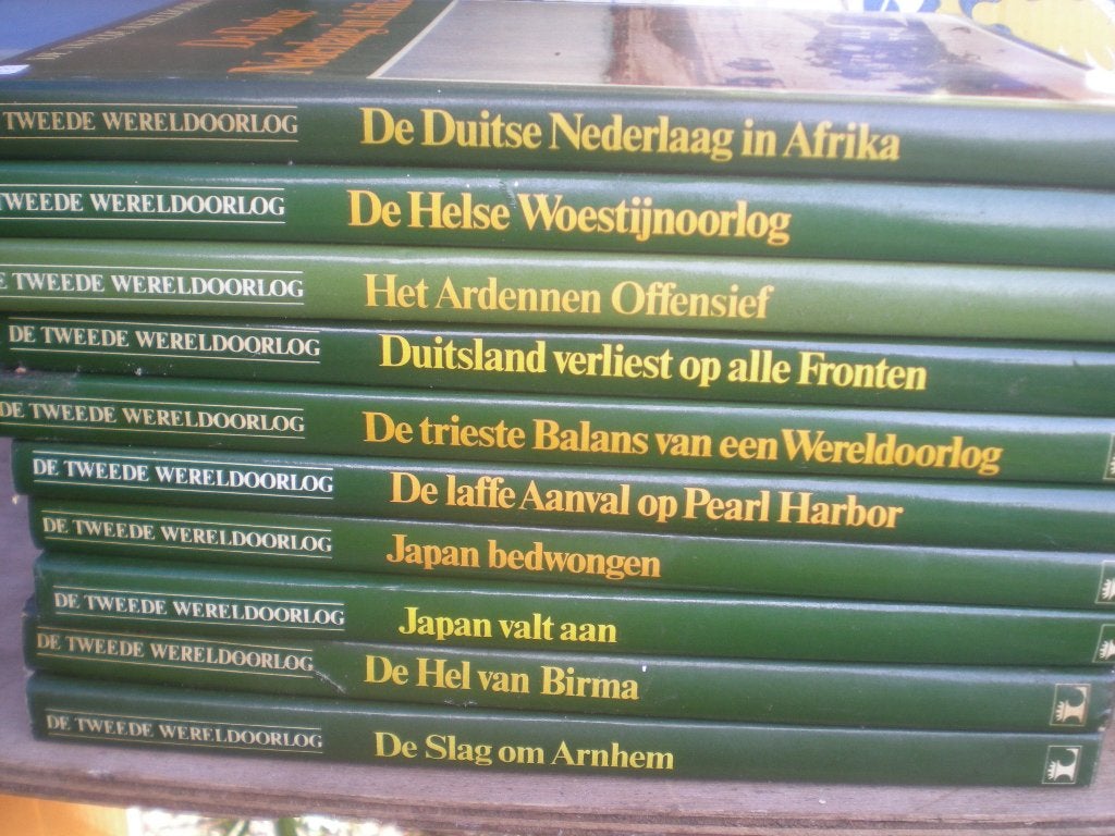 Oorlogs boeken 1 euro stuk, Boeken, Ophalen, Zo goed als nieuw, Algemeen