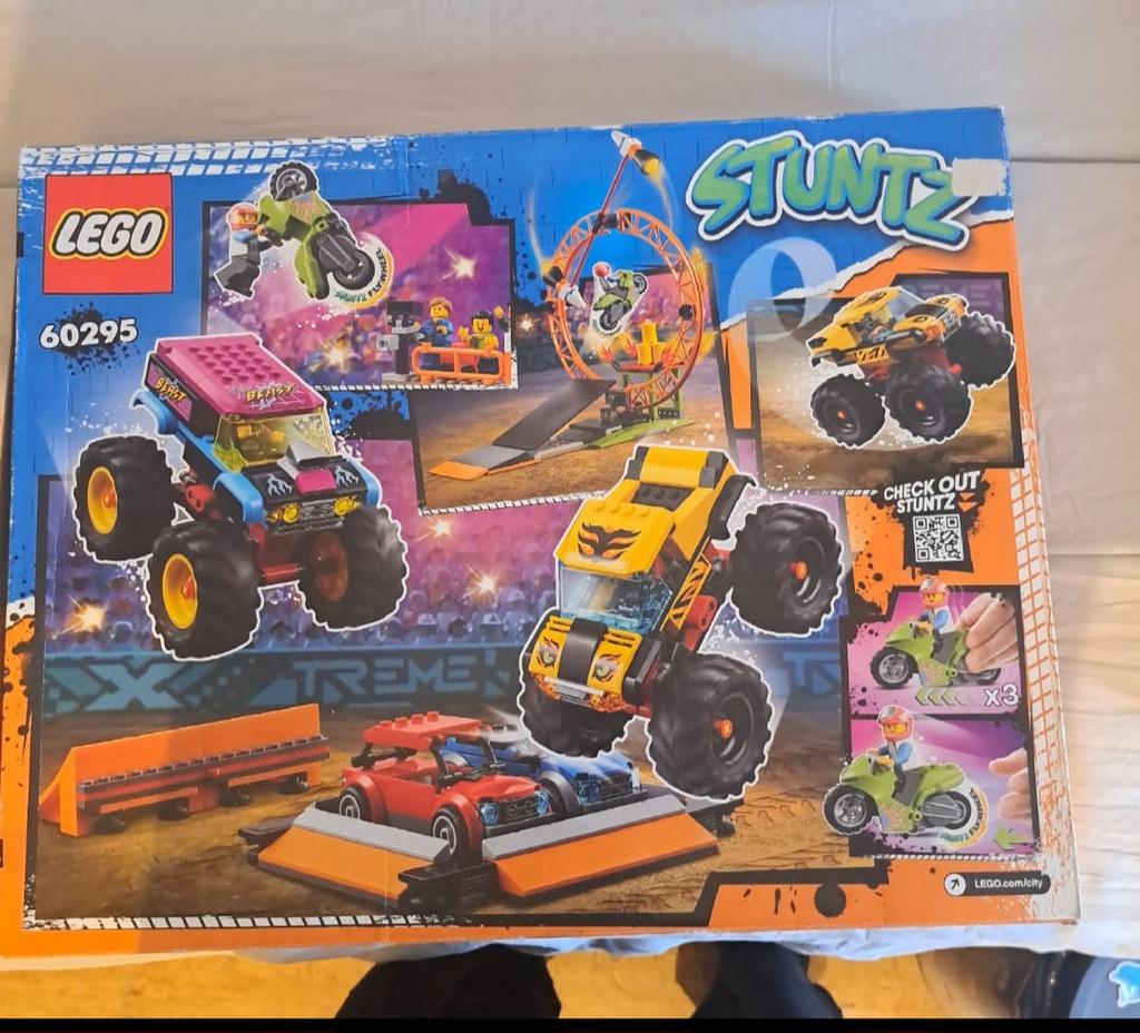 LEGO Stuntz Mega Bundel 60295 + 60357 + 60360 + 60294, Ophalen
