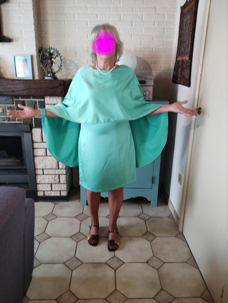 Feestkleedje - feestjurk - maat 44, Kleding | Dames, Jurken, Ophalen