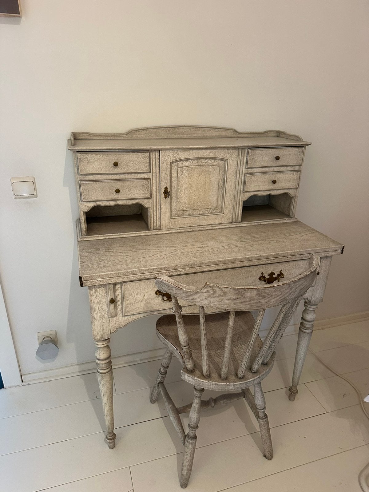 Bureau, Ophalen, Gebruikt