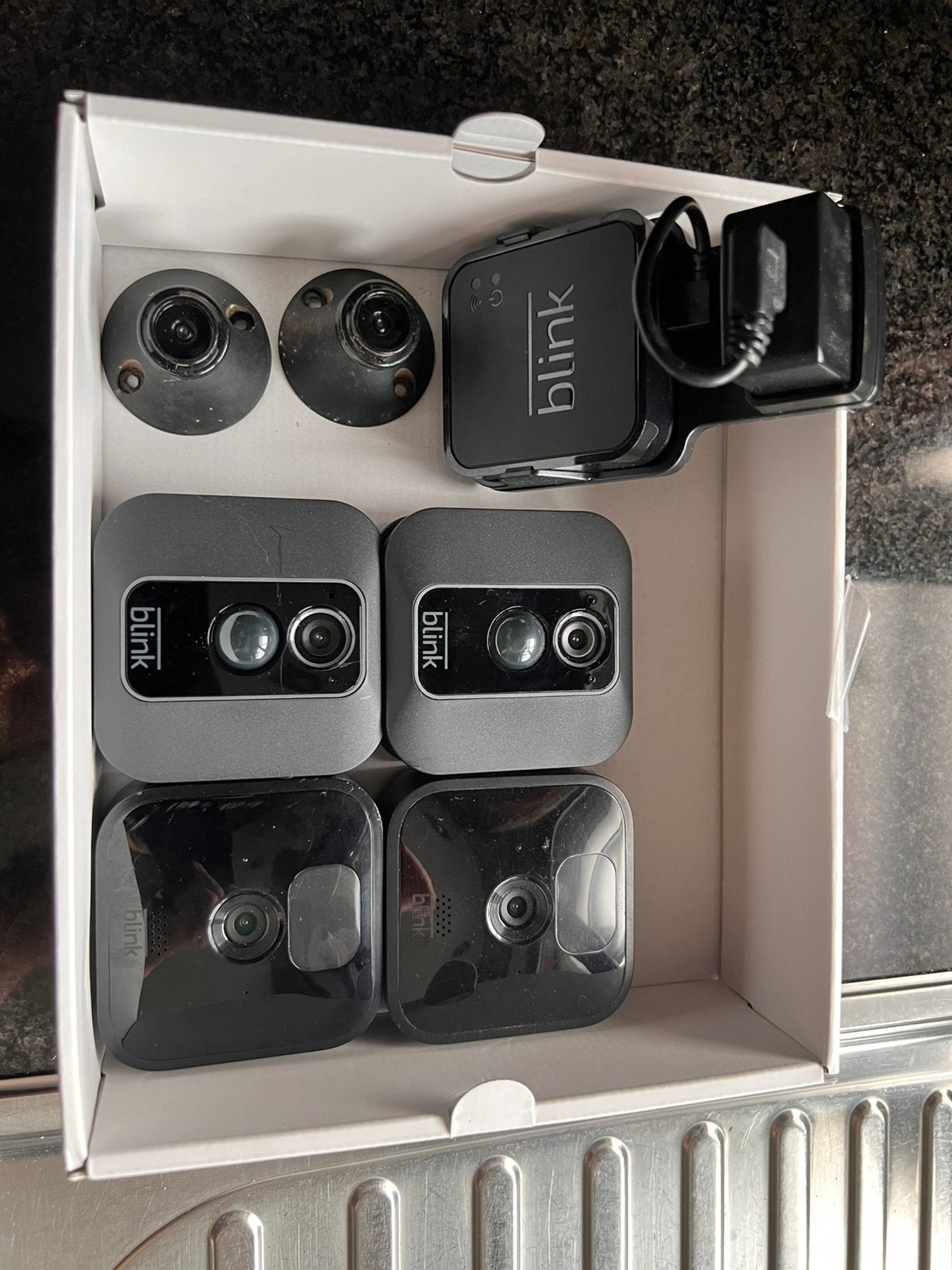 Blink camerasysteem met 4 camera’s, TV, Hi-fi & Vidéo, Caméras de surveillance, Enlèvement ou Envoi, Utilisé, Caméra extérieure