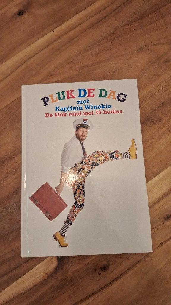 Boek + CD kapitein Winokio pluk de dag, Boeken, Ophalen of Verzenden, Cd, Kind