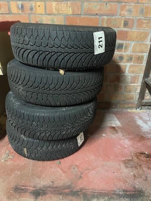 winterbanden met velgen 195/65R15 91T, Auto-onderdelen, Banden en Velgen, Band(en), Winterbanden, 15 inch, 195 mm, Personenwagen