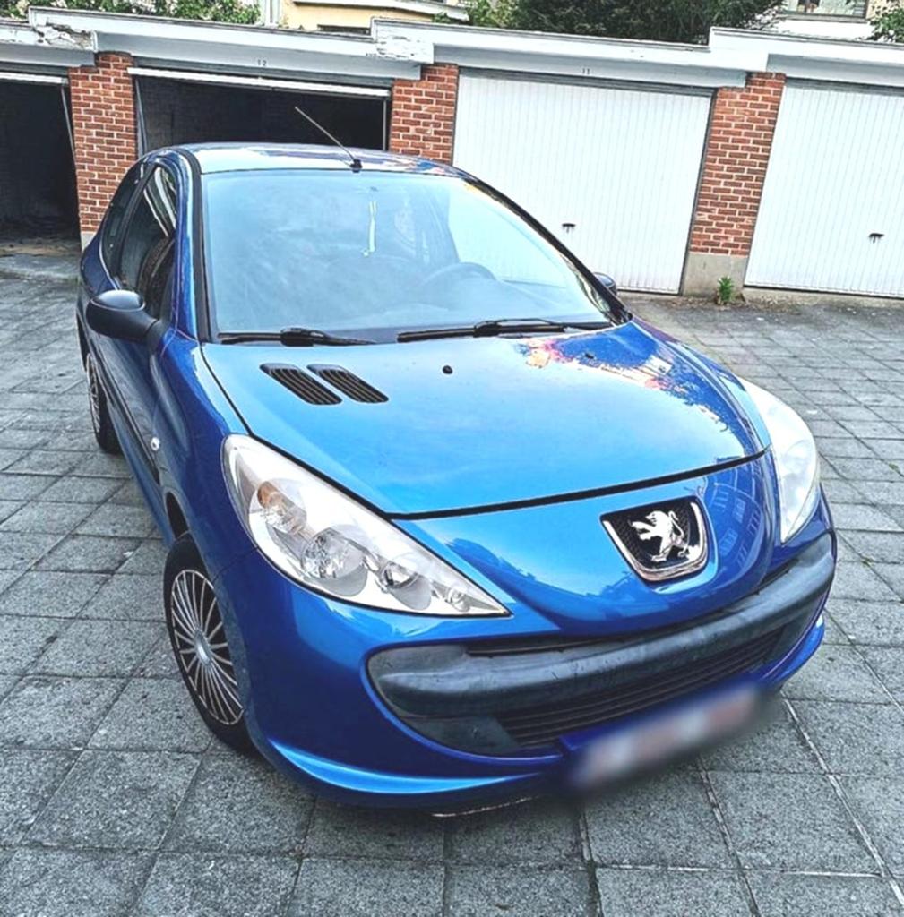 Peugeot 206+ 1.1 benzine, met keuring, Euro 5, LEZ ok, Auto's, Voorwielaandrijving, Zwart, 4 cilinders, Blauw