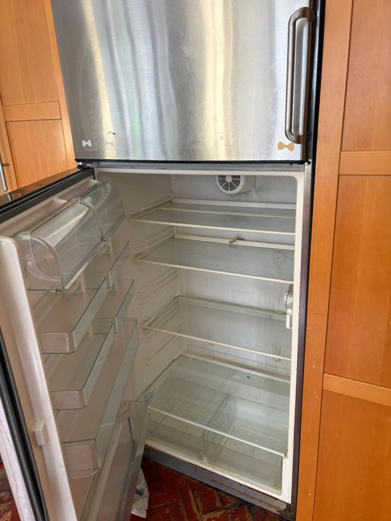 Frigo a donner (fonctionne ), Elektronische apparatuur, Ophalen, Zo goed als nieuw