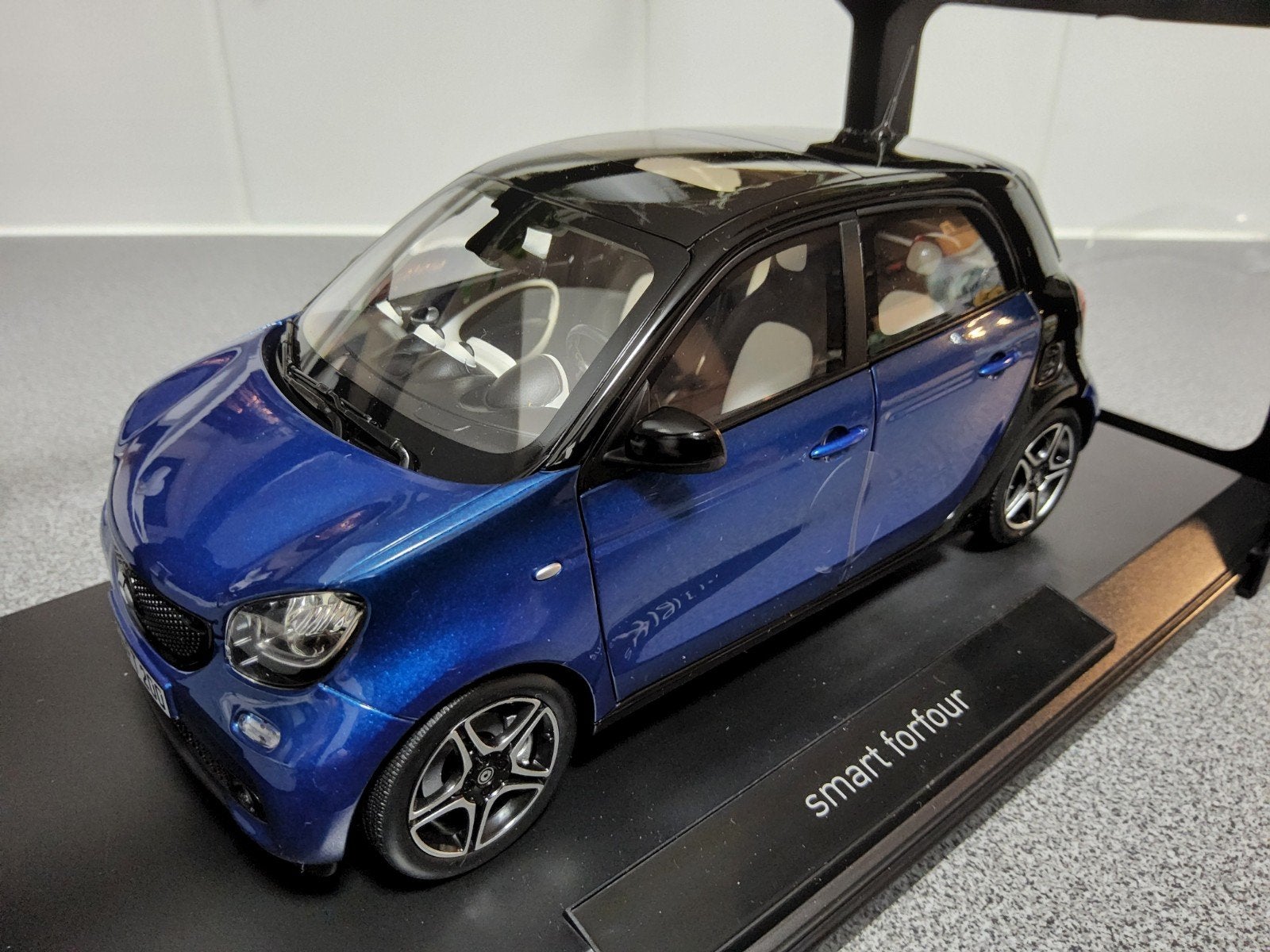 Smart Forfour., Hobby & Loisirs créatifs, Enlèvement ou Envoi, Norev
