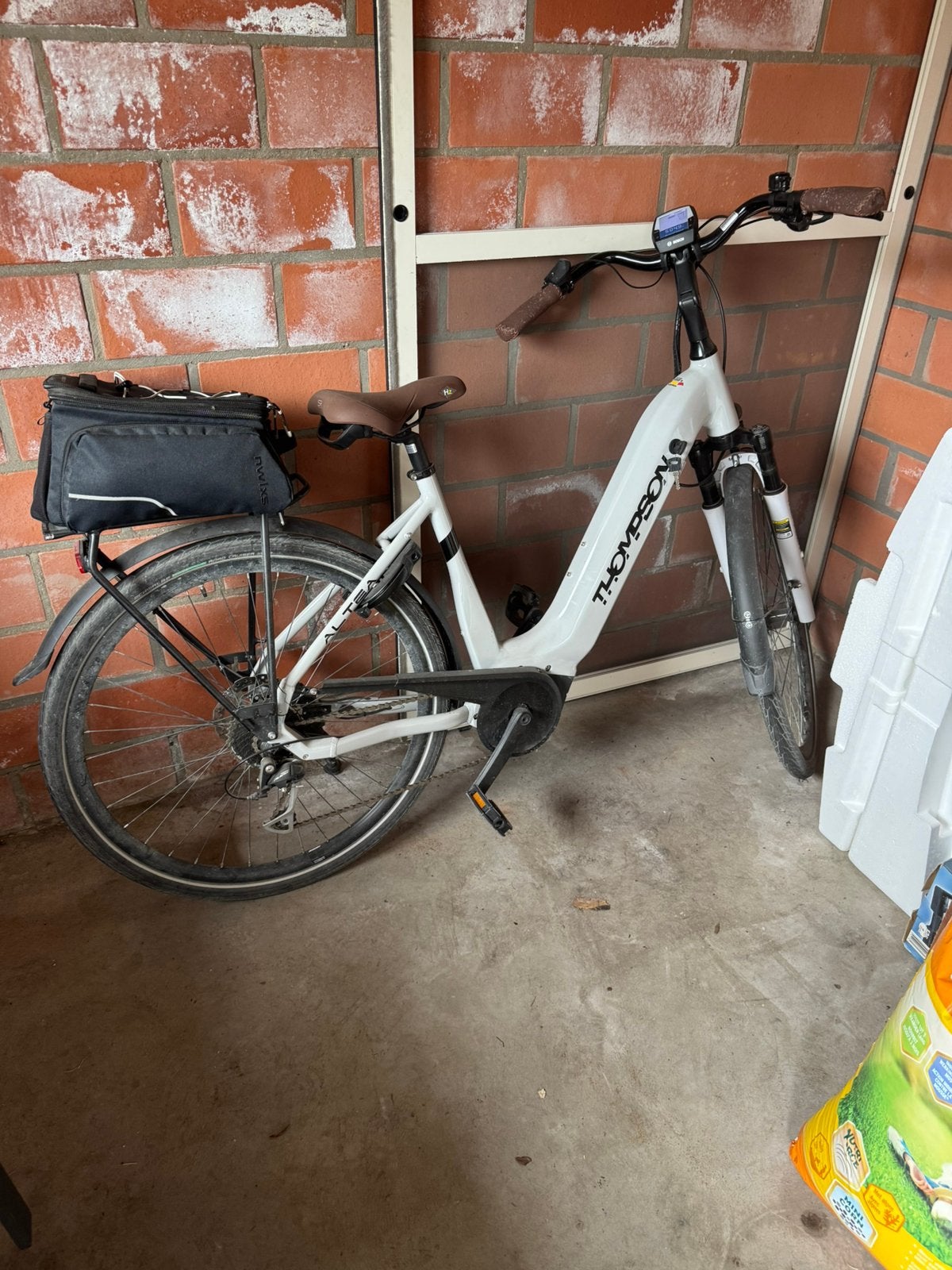 Ebike thompson/bosch motor, Fietsen en Brommers, Ophalen, Zo goed als nieuw