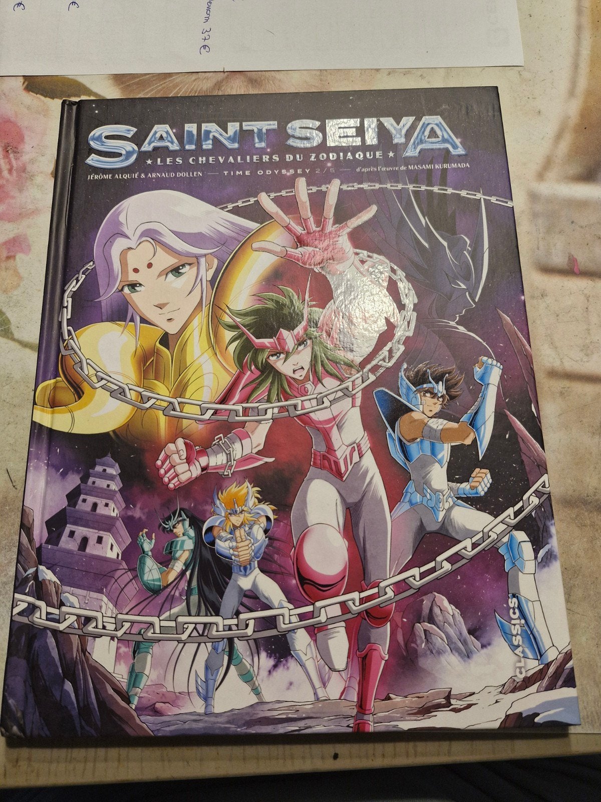 livre bd saint seiya les chevaliers du zodiaqie, Livres, Enlèvement ou Envoi, Comme neuf