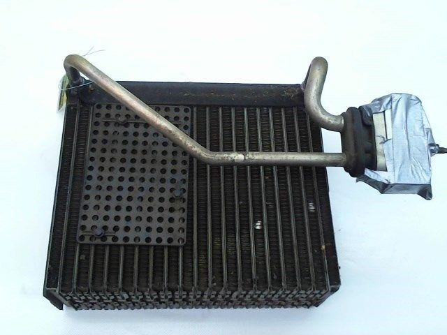 AIRCOVERDAMPER SsangYong Rexton (01-2002/04-2013), Gebruikt, Ssangyong