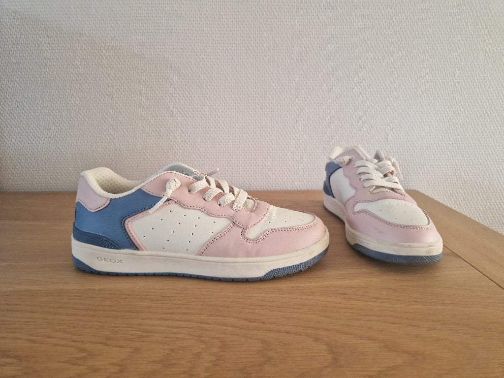 Sneakers GEOX J WASHIBA GIRL (RESPIRA) - 36 - Bon état, Enlèvement ou Envoi, Comme neuf, Chaussures, Fille