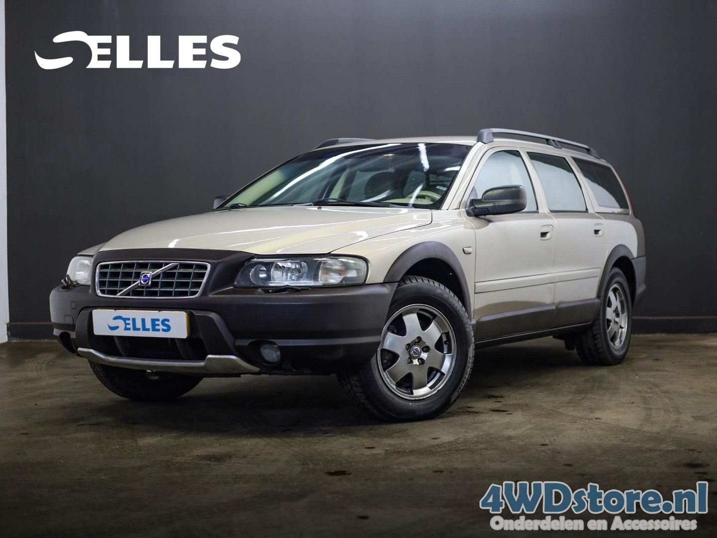 Volvo XC70 2.5 T Geartronic Comfort Line, Autos, Volvo, Achat, Beige, XC70, Beige