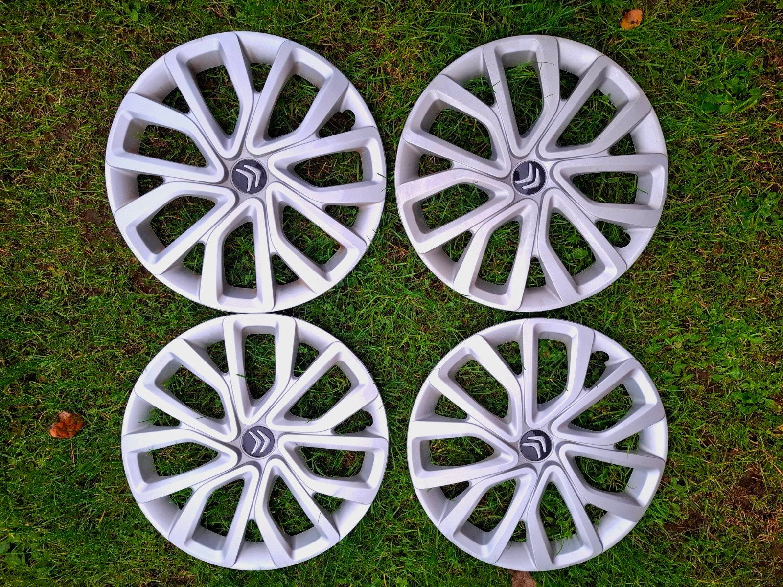 Wieldoppen LAUZIERE 16" Citroën - Berlingo, Ophalen of Verzenden, Zo goed als nieuw