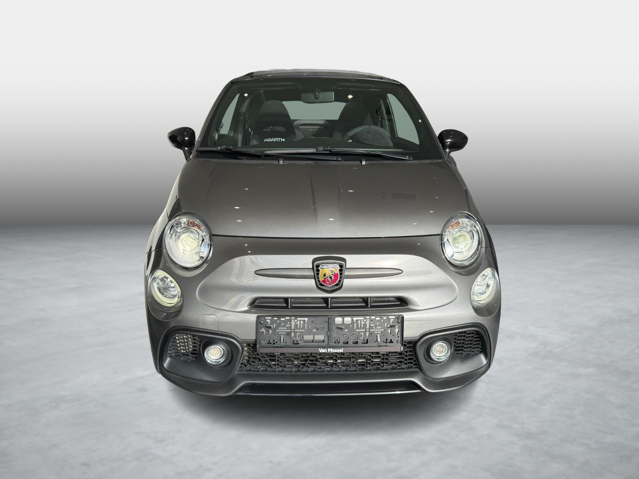 Abarth 500C 1.4 T-Jet 595 180PK Competizione DAB | CARPLAY |, Auto's, Abarth, Voorwielaandrijving, 4 zetels, Stof, Gebruikt