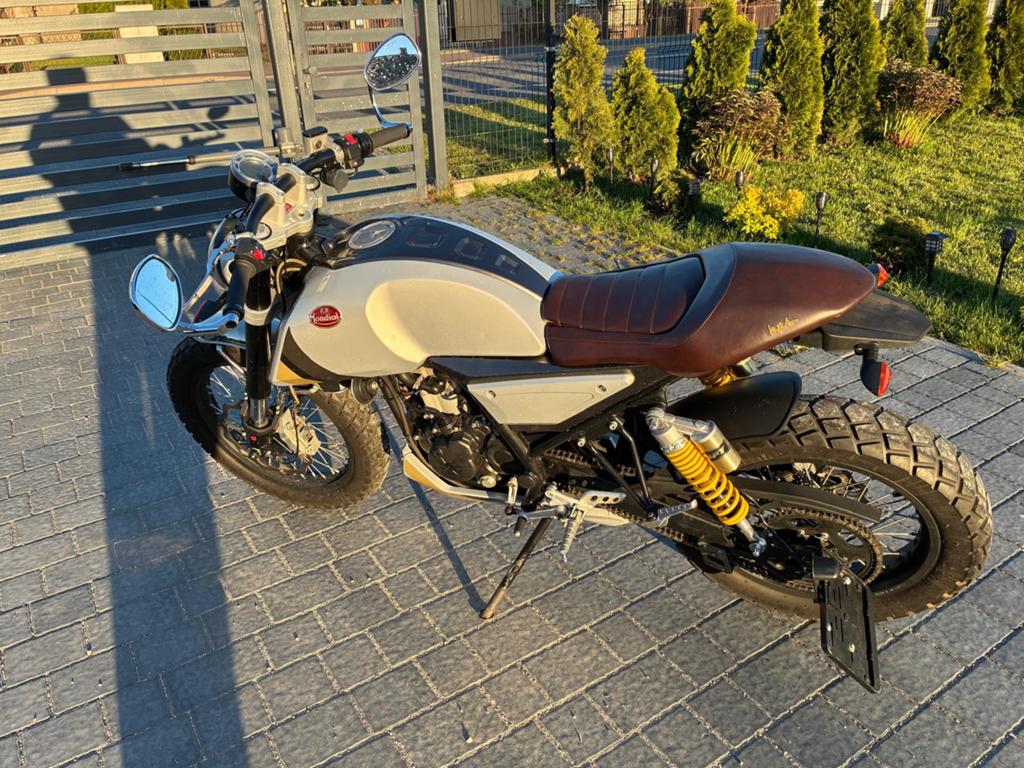 Moto 125 mondial HPS 2019, Vélos & Vélomoteurs, Enlèvement, Utilisé