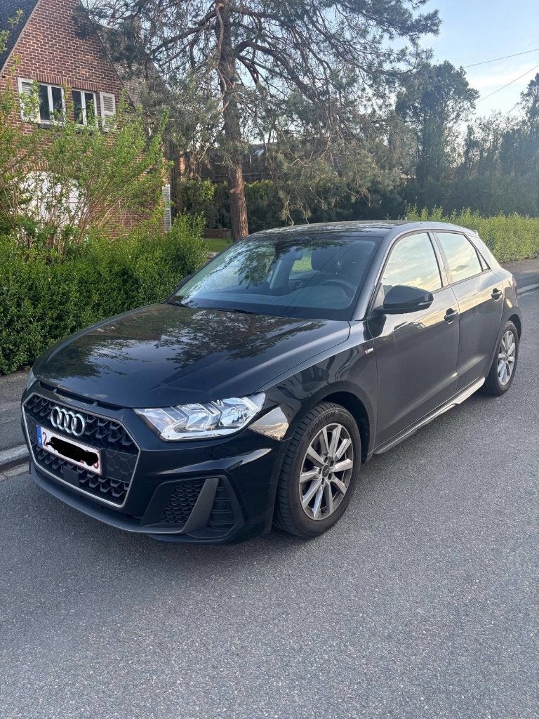 Audi A1 Sportback Sline 30tfsi, Auto's, Automaat, Stof, A1, Zwart