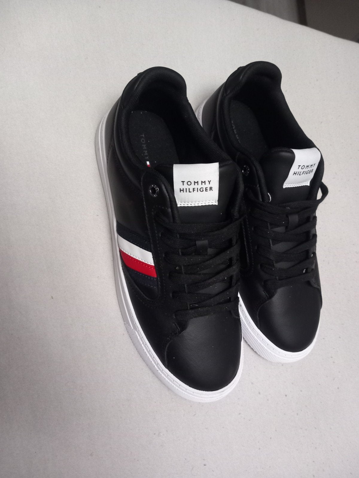 chaussures tommy  taille 41, Kleding | Heren, Ophalen, Zwart, Tommy Hilfiger, Nieuw
