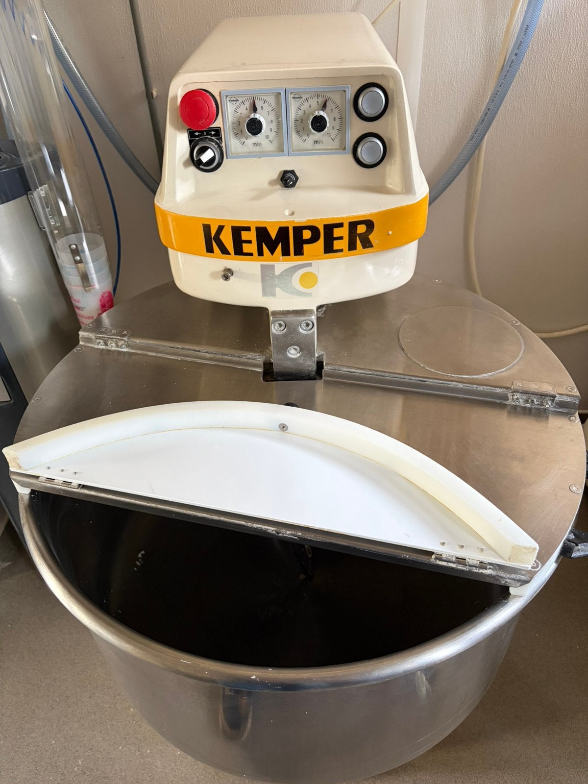 Pétrin Kemper 50 kg de farine boulangerie, Articles professionnels, Enlèvement