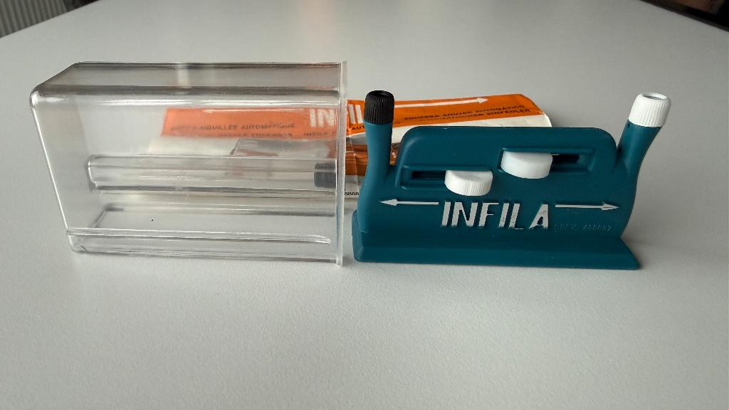 Vintage infila automatische naaldrijger, Ophalen of Verzenden, Zo goed als nieuw, Garen of Naald(en)