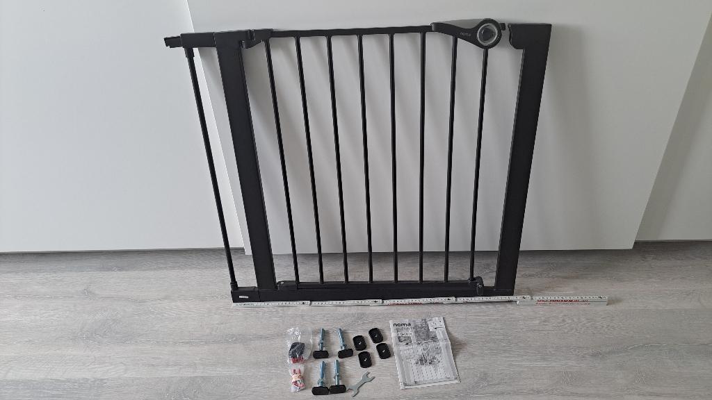 Noma Easy Fit Klemhekje | Traphekje Zonder Boren | 75-82 cm, Kinderen en Baby's, Traphekjes, Ophalen, Zo goed als nieuw, Klemhekje