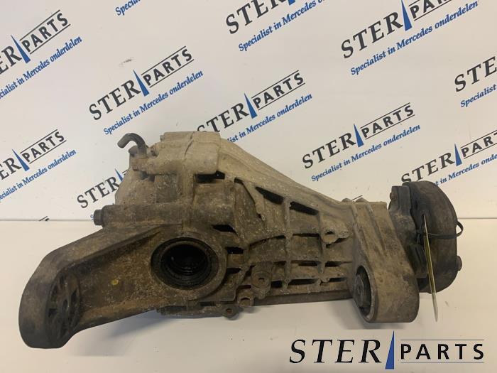 Différentiel arrière d'un Mercedes R-Klasse, 3 mois de garantie, Utilisé, -, -