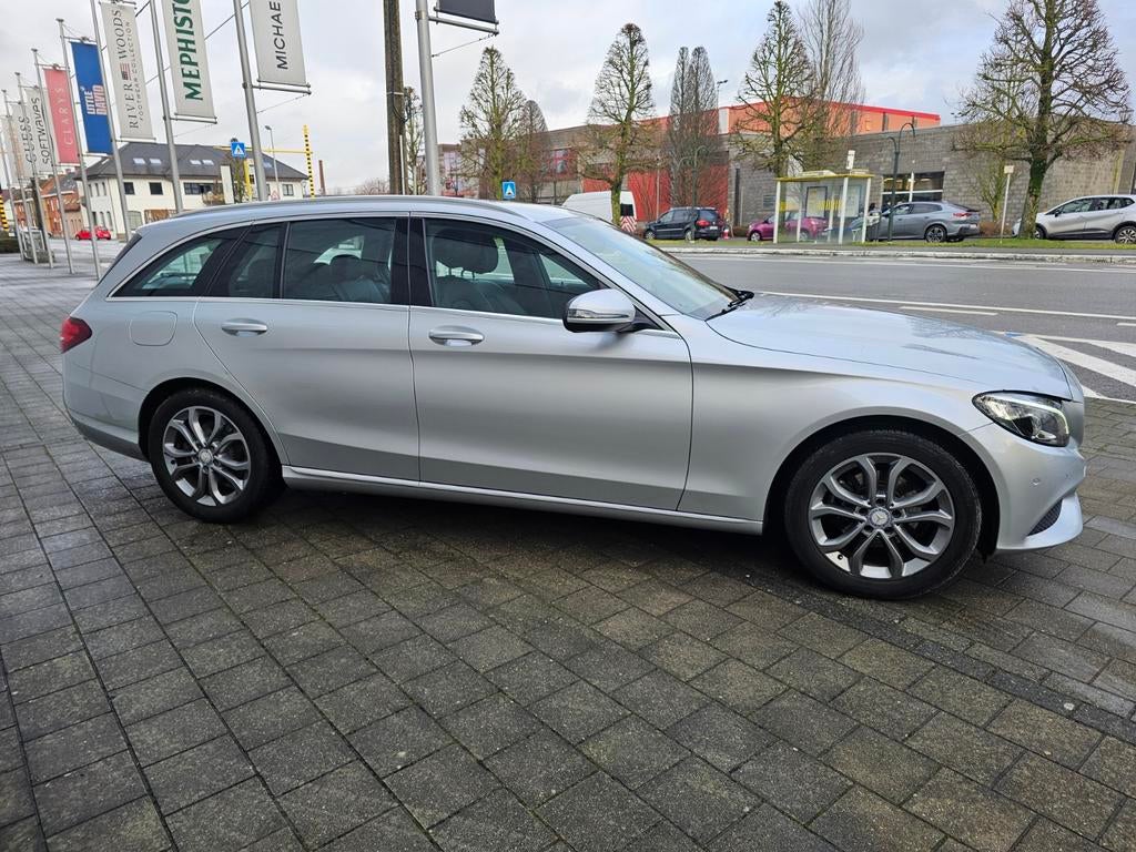 Mercedes C180 avantgarde benzine, Trekhaak, Achterwielaandrijving, Euro 6, 4 cilinders