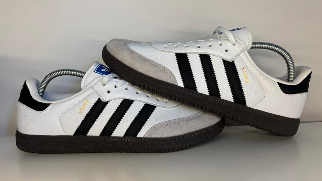 Adidas Samba, Wit, Nieuw, Ophalen of Verzenden, Sneakers