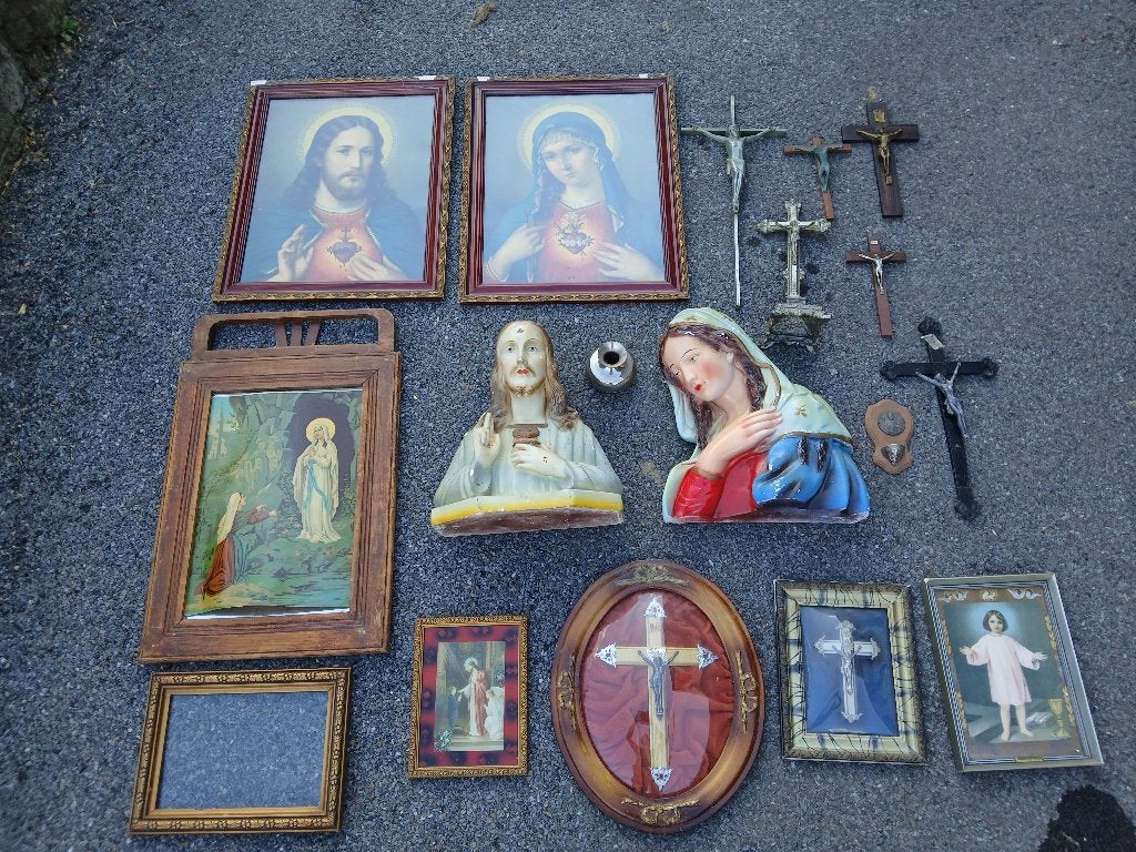 Lot d'objets religieux, Antiquités & Art, Enlèvement ou Envoi