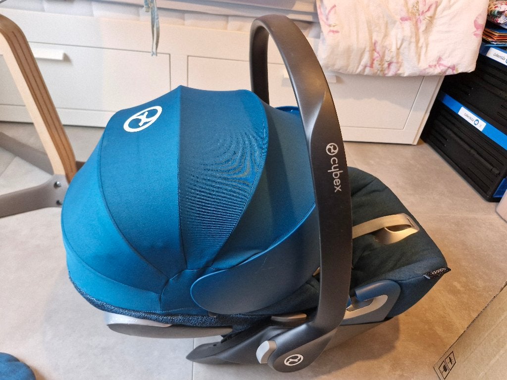 Cybex cloud z i inclusief isofix basis voor auto, Verstelbare rugleuning, Gebruikt, Isofix, 0 t/m 13 kg