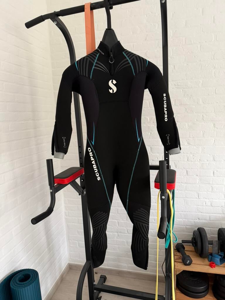 Scubapro wetsuit S dames 7mm, Enlèvement, Utilisé, Combinaison de plongée