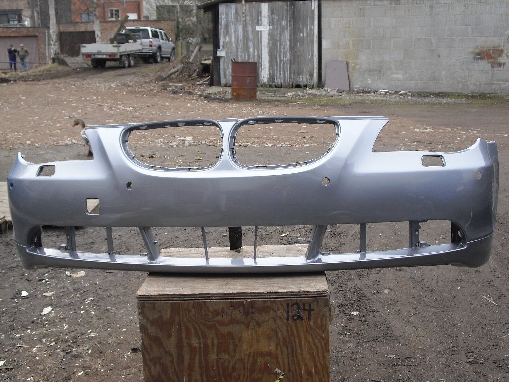 Voor bumper BMW serie 1, Voor, Nieuw, Ophalen of Verzenden, Bumper
