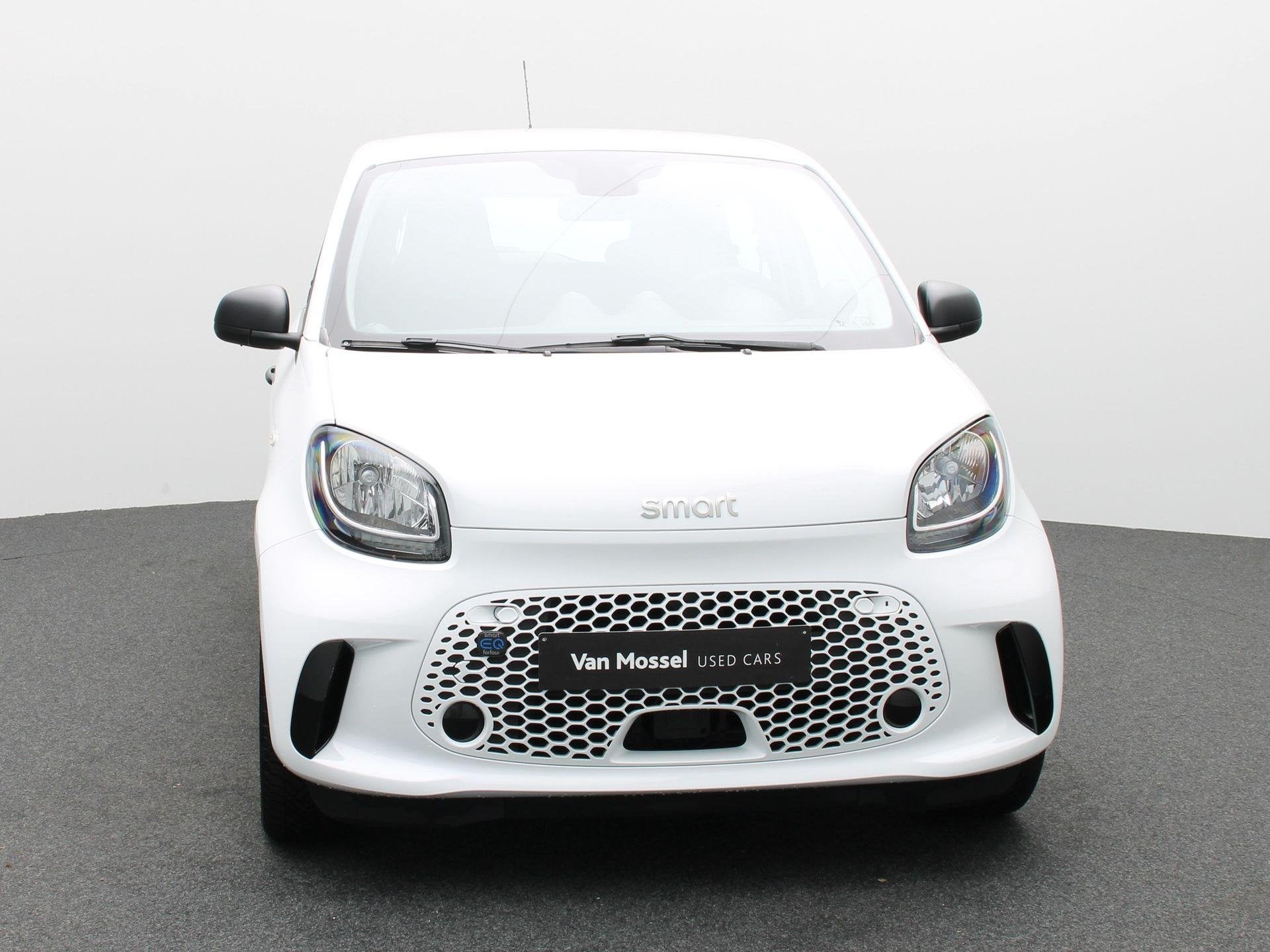 Smart Forfour Elektromotor 60kW Essential (automatique), Autos, Volant multifonction, Achat, ForFour, 82 ch