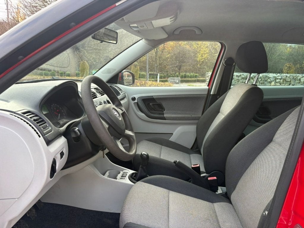 SKODA FABIA, Autos, Skoda, Rouge, Euro 5, Achat, Entreprise