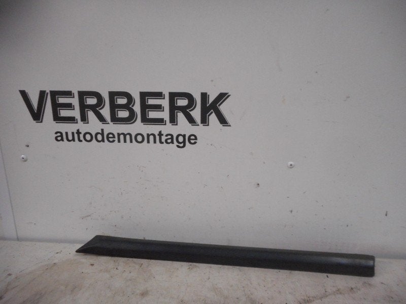 BAGUETTE DE RETOUR ARRIERE GAUCHE BMW 3 serie (E36 / 2), Autos : Pièces & Accessoires, Arrière, Utilisé, BMW, Petuelring 130
80809  München, DE