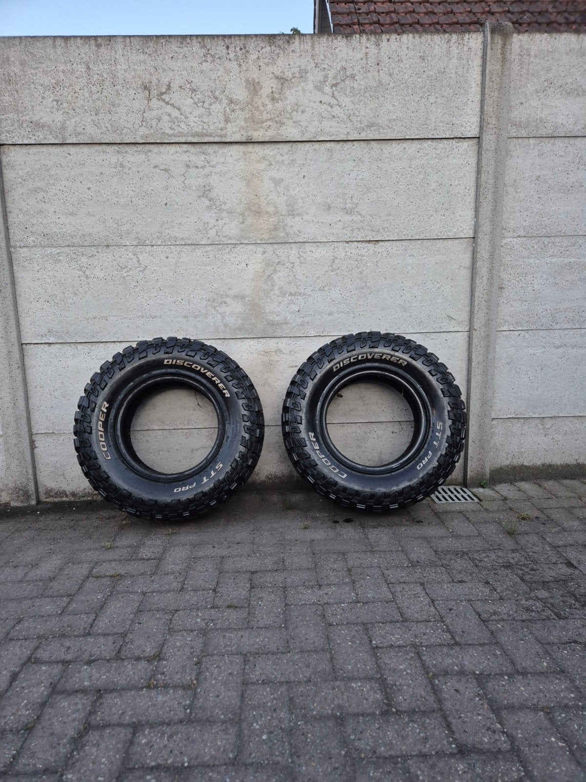 Cooper discoverer stt pro terrein banden, Ophalen