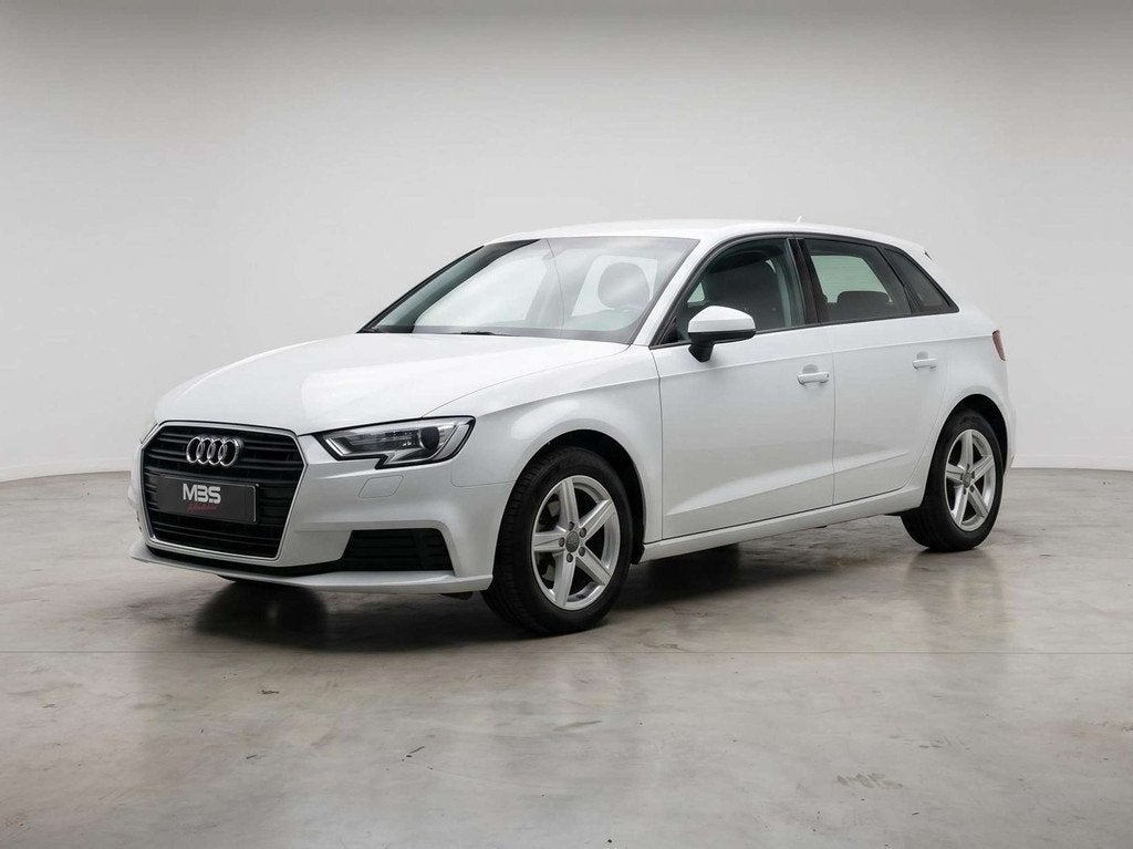 Audi A3 * 1.6 TDi * AUTO* XENON* NAVI* 5 PROTES* CUIR*, Autos, Cuir, Achat, Euro 6, Entreprise