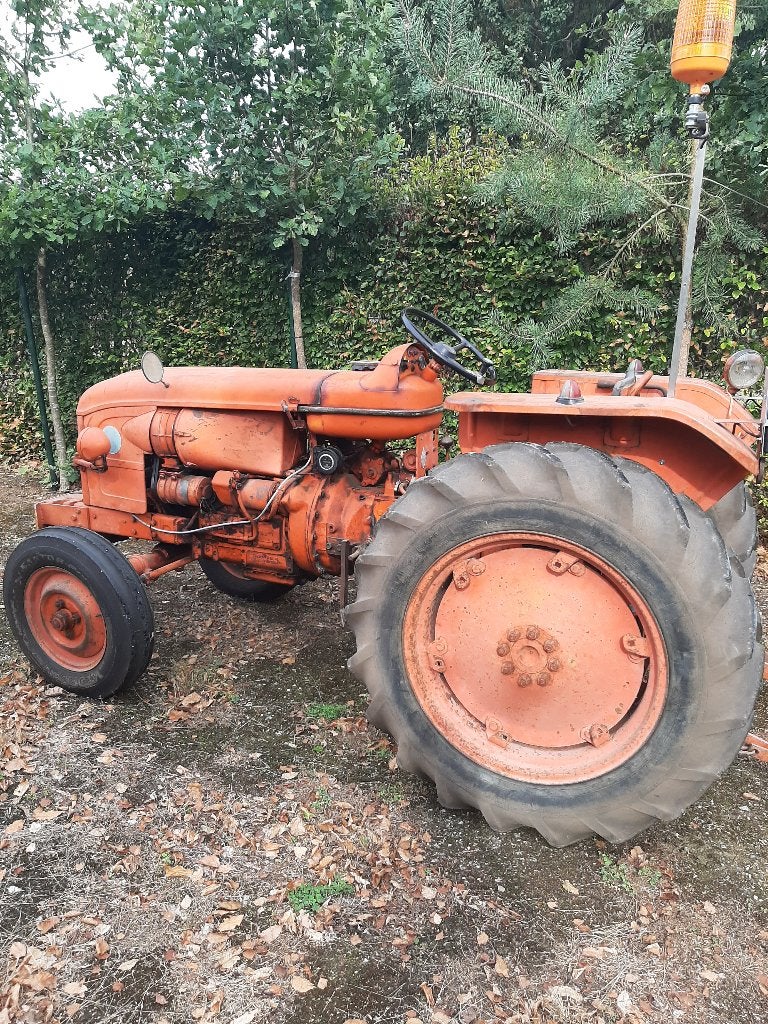 Tracteur Renault N70, Articles professionnels, Renault, Jusqu'à 80 ch, Enlèvement, Oldtimer/Ancêtre