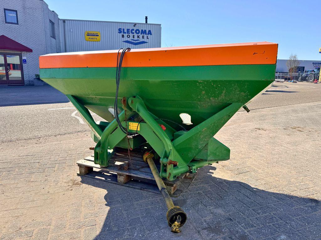 Amazone ZA-U 1501 Kunstmeststrooier, Articles professionnels, Agriculture | Outils, Protection des cultures et Fertilisation