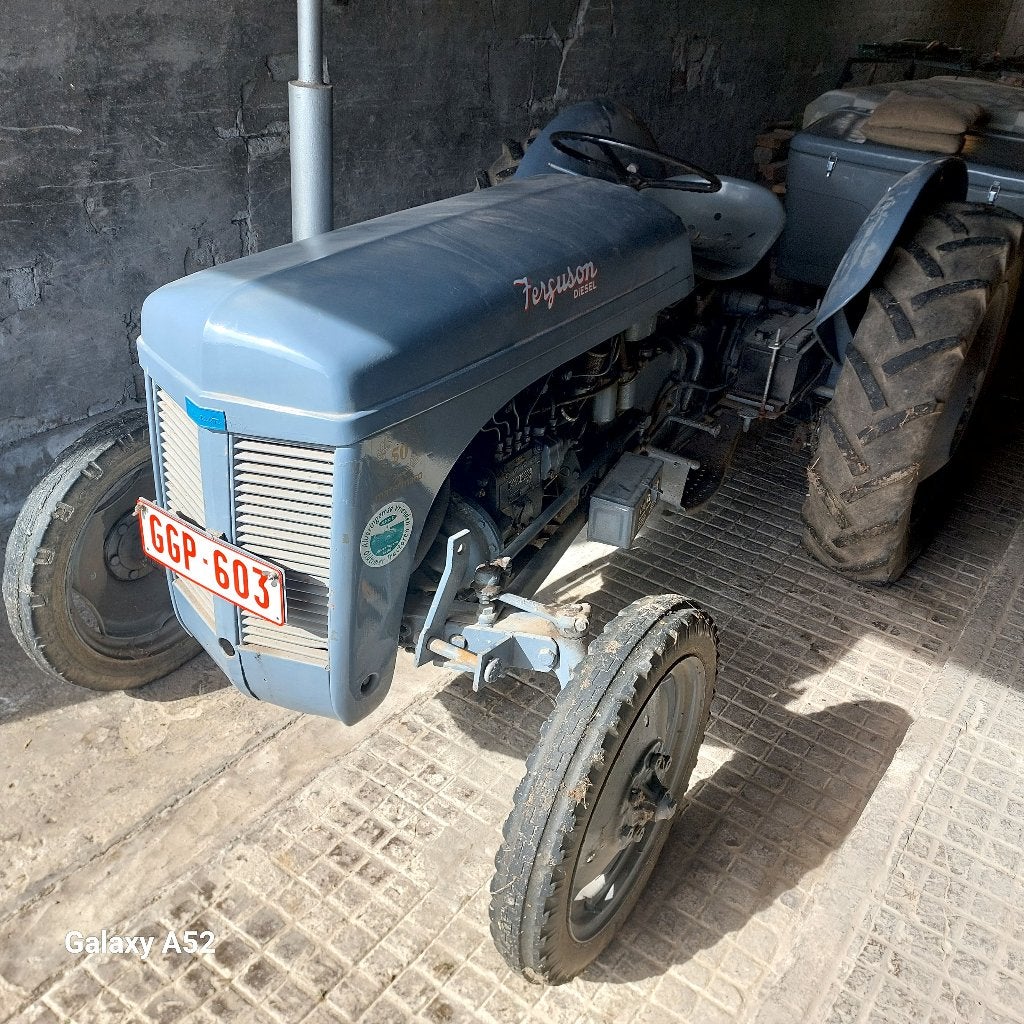 Tractor oldtimer Ferguson, Ophalen, Gebruikt