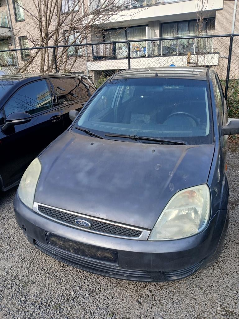Ford fiesta 2003 1.3 essence duratec 5 porte pour pièce, Ford