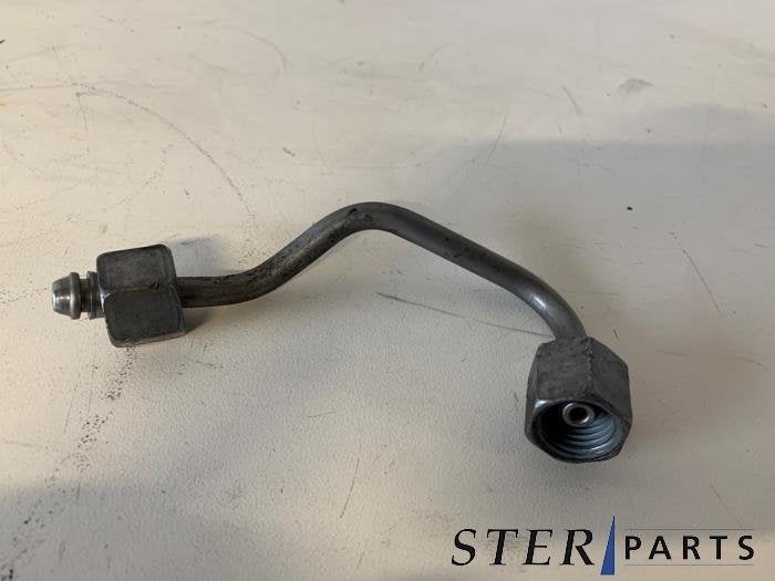 Conduit de carburant d'un Mercedes E-Klasse, 3 mois de garantie, Utilisé, -, -