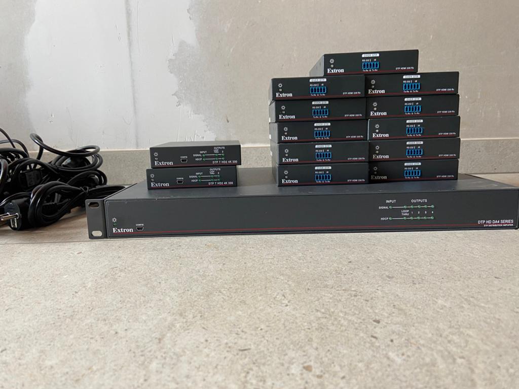 Extron DA2 HD 4K Distributeurs amplificateurs HDMI 4K, TV, Hi-fi & Vidéo, Accessoires de télévision, Comme neuf, Enlèvement ou Envoi