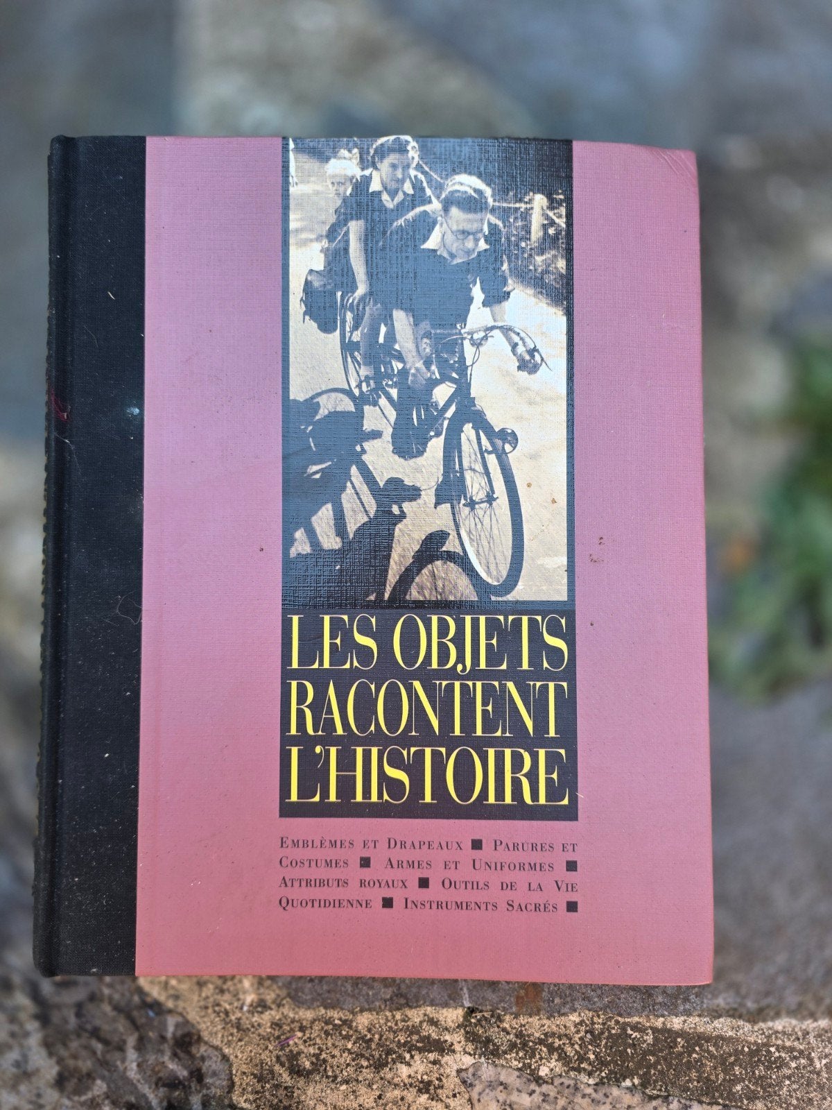 Livre les objets racontent l histoire