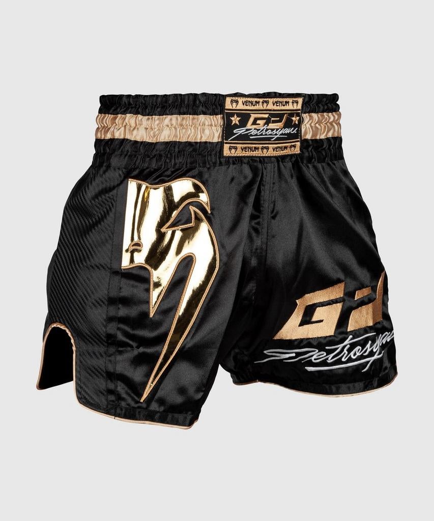 Short de Muay Thai Venum Petrosyan - Noir/Doré Taille S, Sports & Fitness, Sports de combat & Self-défense, Taille S, Enlèvement ou Envoi