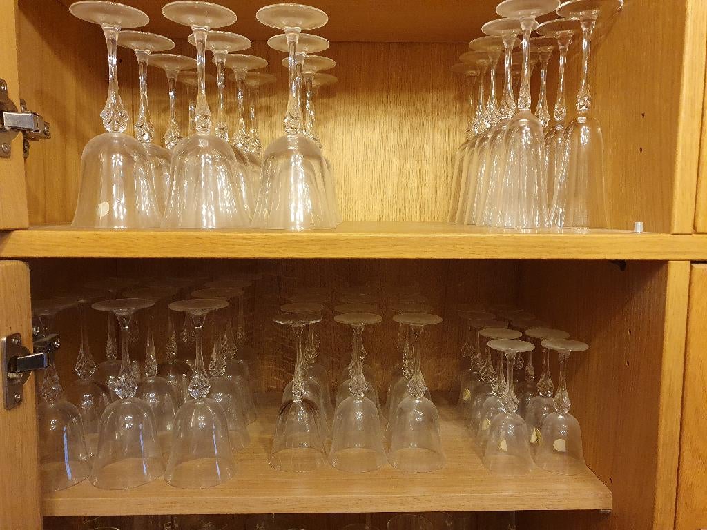 56 verres cristal d'arques A venir chercher, Antiquités & Art, Enlèvement