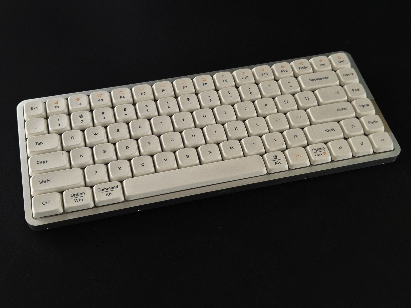 Clavier à profil bas Lofree Flow84, Enlèvement