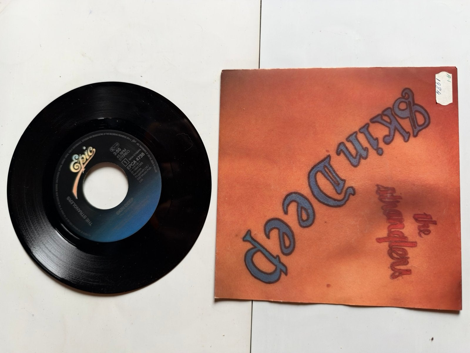 The Stranglers: skin deep ( 1984; NM), Verzenden, Zo goed als nieuw