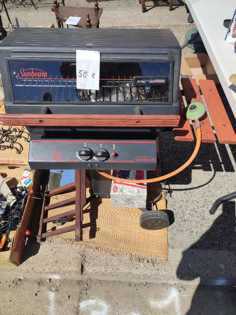 barbecue gaz avec pierre de lave, Enlèvement, Utilisé, Autre marque