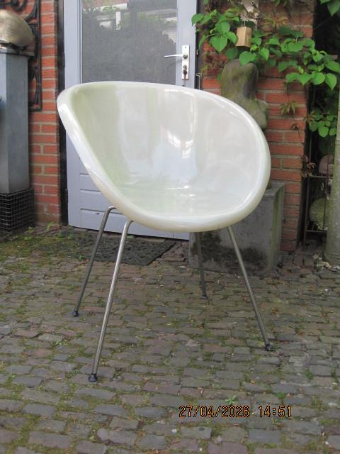 fiberglass kuipstoel vintage design zit 49 enhoog 86 (387), Huis en Inrichting, Ophalen, Wit, Overige materialen, Eén