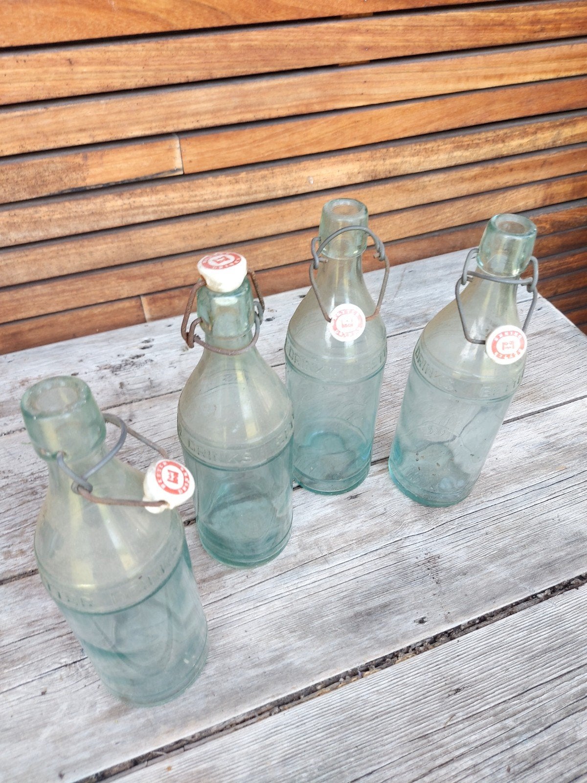 bouteilles, Enlèvement